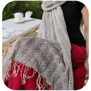 Châle tricoté main en fil d'ortie tissu ナチュラルモチーフ dentelle Châle bohème pièce unique toutes saison