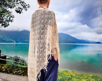 Poncho long en ortie sauvage, tricoté main - Mode éthique - Poncho pièce unique fait à la main - Cadeau pour elle-Nettle Poncho-Gift