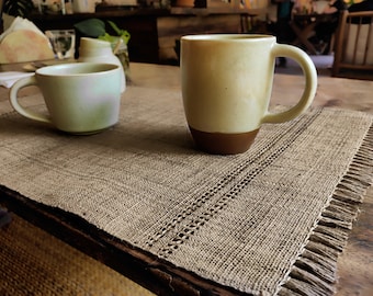 Woven Nettle Fiber Placemat: Eco-Friendly Table Decor