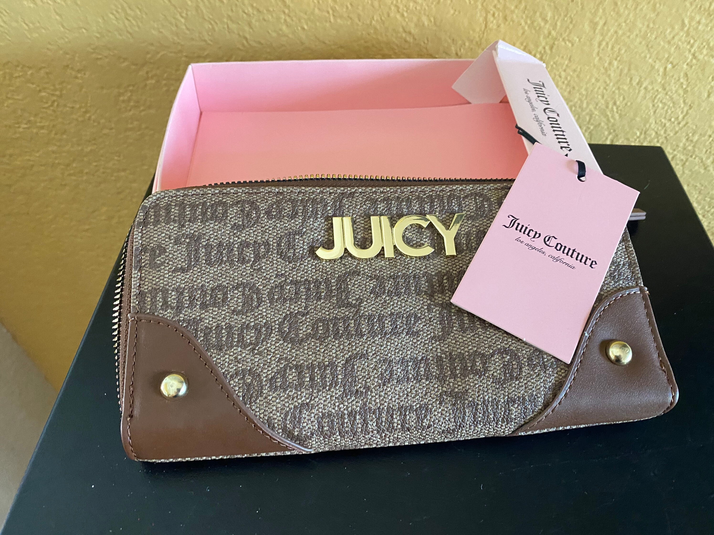 JUICY COUTURE Petal Status Word on the Street Heart Hook Card & key holder Tassen & portemonnees Portemonnees & Geldclips Portemonnee met ketting set of 2 