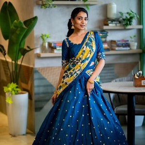 Langa voni sarees online shopping hotsell