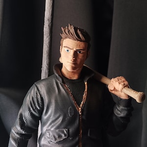 Claude - Figure LED light