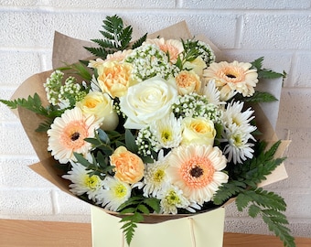 Cream And White Fresh Flowers - Prime Delivery - Anniversary Flowers - Birthday Flowers - Thank you Gift