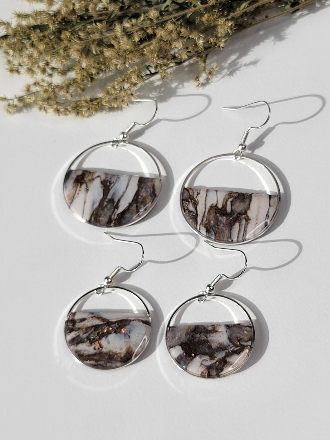 Brass Circle Stone Threader Earring main image 0