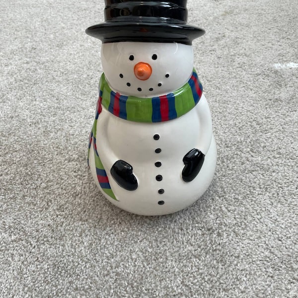 St Nicholas Square Snowman Holiday / Cœur de Noël 12 " 'Jolly' Cookie Jar