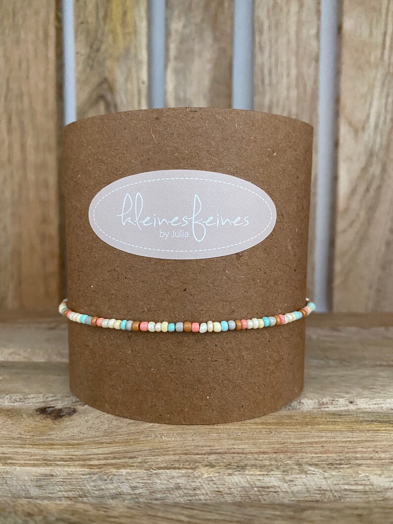 filigranes Fußkettchen Fußband Fußkette Fußschmuck Perlen bunt zart fein schlicht minimalistisch Sommer Geschenk Bild 2