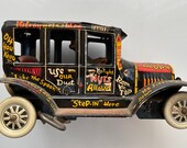 Vintage 1950s Marx Linemar Tin Jalopy Wind-Up Toy Car