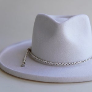 Braided Hat Band- lather hatband, hat accessory, leather hatband, bridal hatband for cowboy hat, western hat band, hatband
