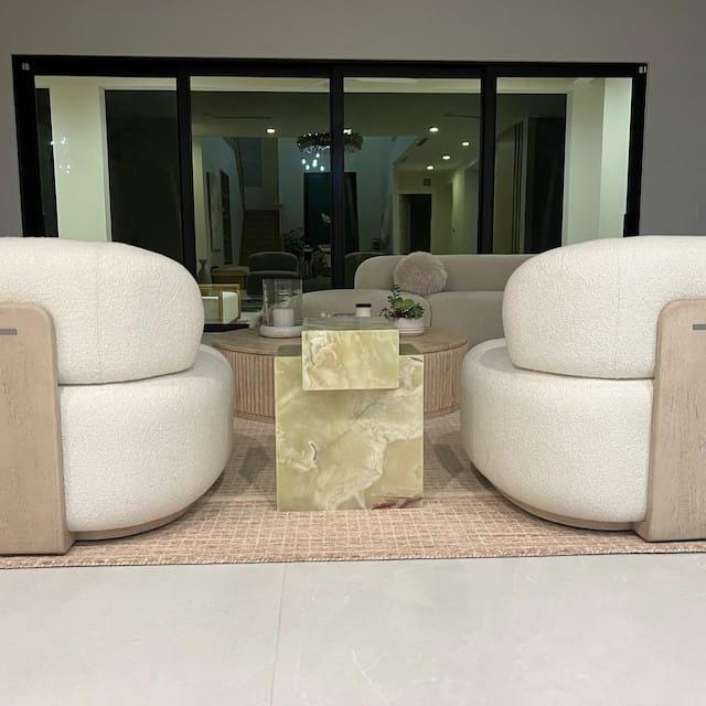 グリーンオニキス大理石サイドテーブル、モダンなリビングルームの装飾