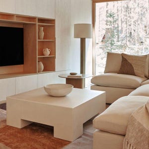 Handcrafted White Marble Coffee Table, Inlay Stone Design, 30&quot; Round