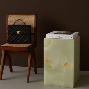 Green Onyx Plinth, Modern Side Table, Display Pedestal, Onyx Cube, Onyx Bed Side Table, Flower Table, Luxury Stone, Expensive Stone