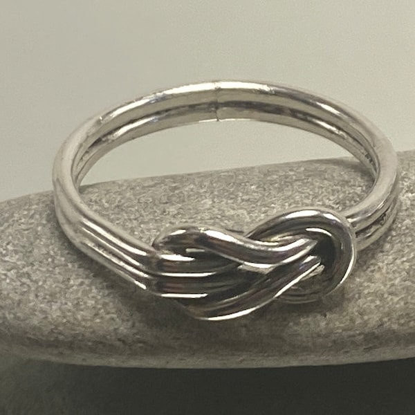 Hercules Love Knot Ring Sterling Silver 14 Gauge
