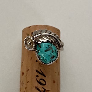 Navajo Style Kingman Blue Turquoise Ring Size 6.5 US