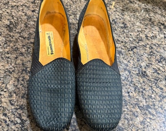 Foamthreads Kaufman Vintage Schwarz Gold gewebte Keil Loafers 8 Made in USA