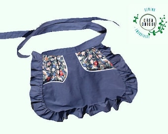 Feminin hostess gift for women, retro garden apron,  half apron with pocket, gardening apron, florist apron with ruffles