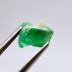 Green emerald gem crystal from Ethiopia