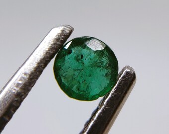 Émeraude Naturelle Non Chauffée De Zambie - 1.68 Carats, Vert Vif, Neuve