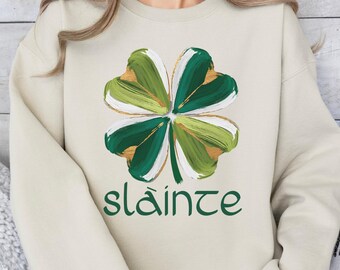 Slainte Sweatshirt, Retro Shamrock Sweatshirt, Cute St Patricks Day sweatshirt, womens st paddys, Irish sweatshirt, Four Leaf Clover shirt