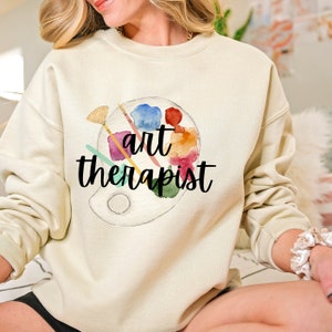 art therapist sweatshirt,art therapy t-shirt,art therapist shirt,art therapy shirt, art therapy,art therapy gift,art therapist,art therapist