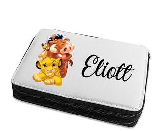 Trousse Complète  Ecole Crayon  Personnalisable Cadeau anniversaire Simba Pumba Roi Lion