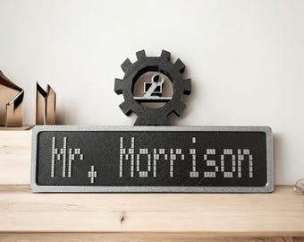 Personalized Tech Teacher Nameplate: 3D Printed Desk Sign