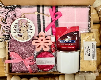 Cozy Winter Gift Box, Christmas gift basket, holiday gift, Thinking Of You Gift, Hygge gift box, Birthday Gifts For Women, Sending A Hug