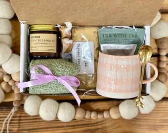 Cozy Winter Gift Box, Christmas gift basket, holiday gift, Thinking Of You Gift, Hygge gift box, Birthday Gifts For Women, Sending A Hug