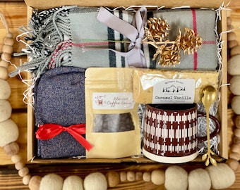 Cozy Winter Gift Box, Christmas gift basket, holiday gift, Thinking Of You Gift, Hygge gift box, Birthday Gifts For Women, Sending A Hug