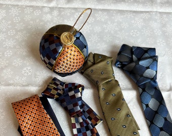 Custom Memory Fabric Ornament | 1, 2 or 4 fabrics per Ornament | Shirts, Ties, Baby Blanket Fabrics Wedding Dresses |