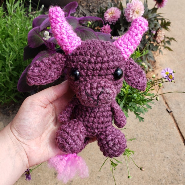 Purple crochet goat - dark purple goat toy - gift for goth girlies - gift for goat lovers - hand made toy - small goat toy - goth gift