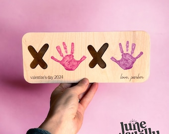 Valentines Day Hand Print SVG Mom File | Boho Laser Cut Gift XOXO SVG - Fun Kid Design - Instant Download - Glowforge - Aura