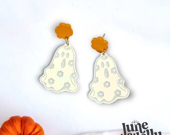 Groovy Ghost Acrylic Halloween Earrings: Laser Cut SVG File
