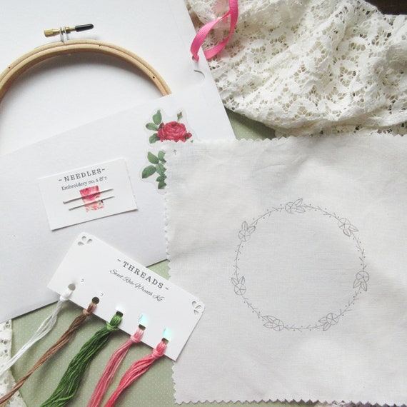 Mesh Cloth Girls Fashion Design Kit Girl Embroidery Kit Sewing DIY