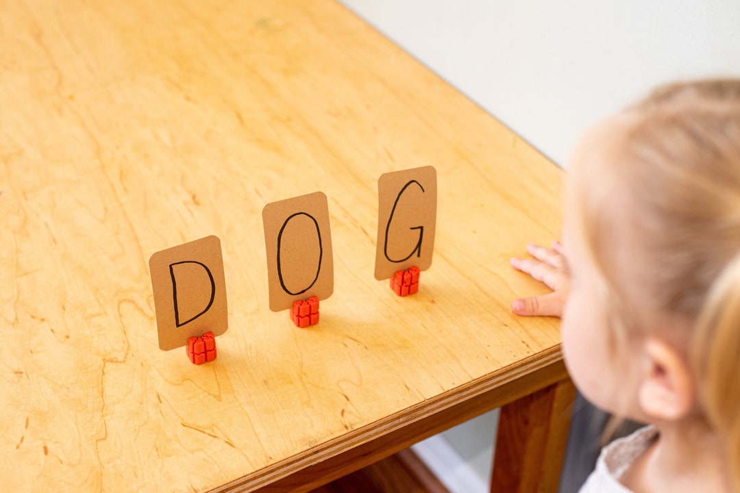 Flash Card Holder, Flash Card Stand for Classroom Sign, Signage Stand