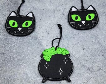 Festive Halloween Wall & Door Decor