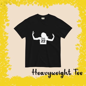 Caitlin Clark Shirt, Clark 22, Women&#39;s Basketball T-shirt, Clark Shirt, Gift For Fan, Caitlyn Clark Shirt