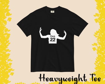 Caitlin Clark Shirt, Clark 22, Women's Basketball T-shirt, Clark Shirt, Gift For Fan, Caitlyn Clark Shirt