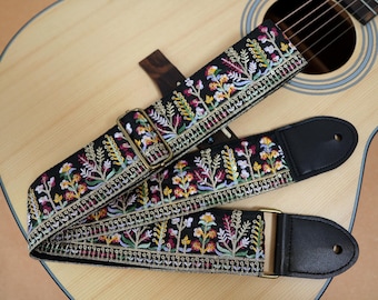 Correa de guitarra acústica con diseño de lentejuelas y bordados, personalizada, de lino y algodón, con extremos de cuero.
