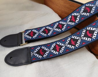 Correa de guitarra de jacquard étnico, correa de guitarra con estampado geométrico, correa de guitarra personalizada, correa de algodón y lino con extremos de cuero.