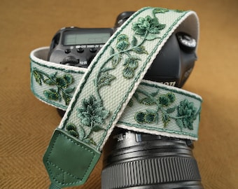 Correa de cámara de tela bordada verde Correa de lino y algodón hecha a mano con extremos de cuero Correa floral simple y elegante