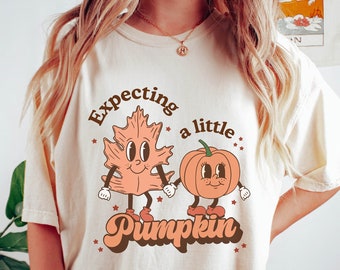 Retro Fall Pregnancy Announcement Sweatshirt, Expecting A Little Pumpkin, Mommy To Be Shirt, Halloween Sweatshirt, Fall Baby Reveal Shirt