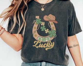 Retro St. Patrick's Day Comfort Colors Tee | Lucky Horseshoe Western Shirt