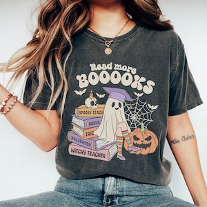 Teacher Halloween Shirt | Halloween Teacher | Read More Books | Spooky Teacher Ghost Shirt | Teacher Teams Shirt | Halloween Party | Vintage