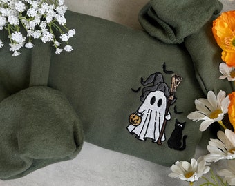 Halloween Embroidered Sweatshirt, Embroidered Ghost Sweatshirt, Floral Ghost Sweatshirt, Halloween Ghost Embroidery, Spooky Season Shirt