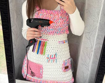 Bastelschürze aus Baumwollgarn mit Taschen – Halten Sie Ihre Häkelwerkzeuge griffbereit, perfekt für Strick- und DIY-Projekte
