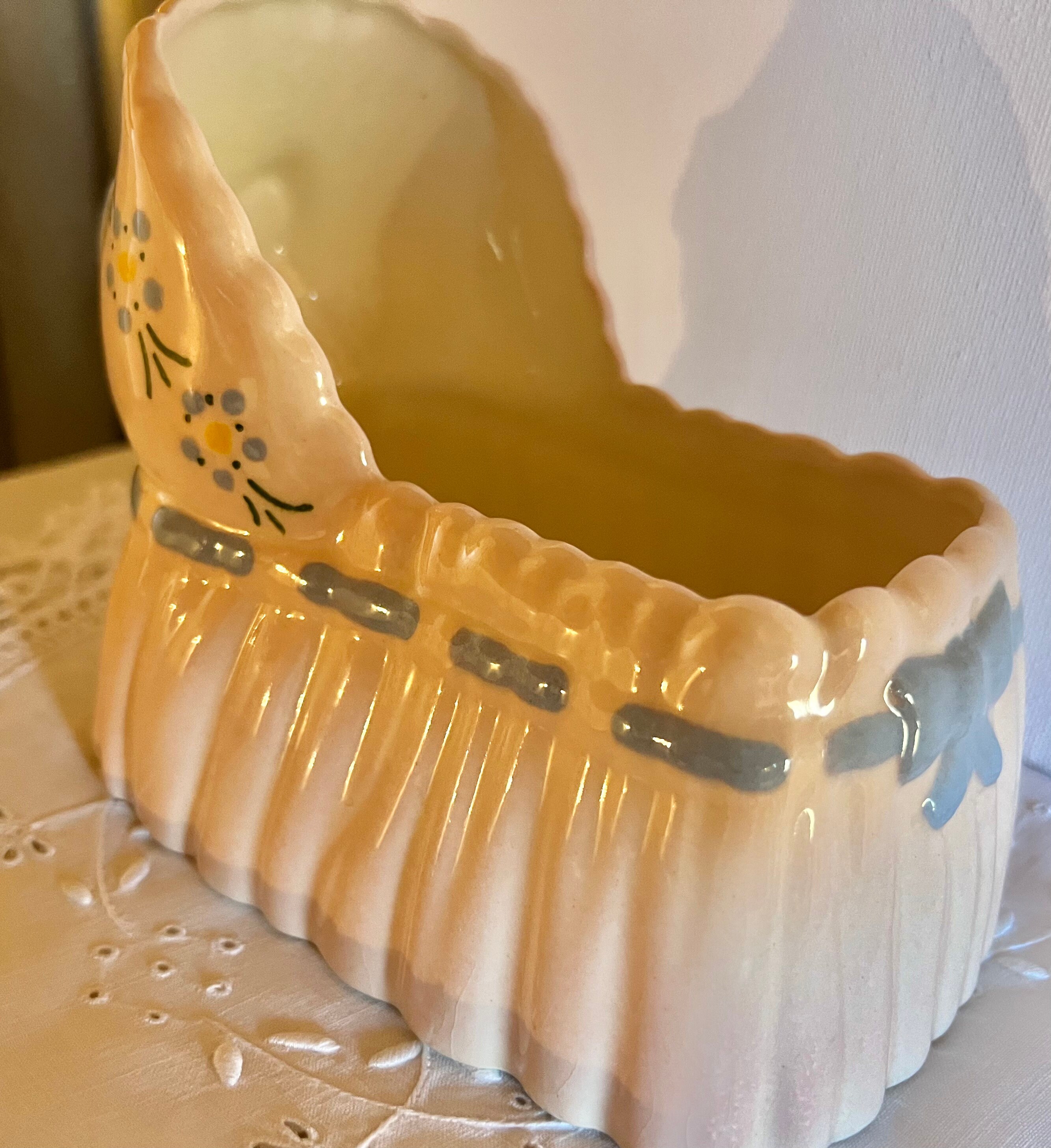 Vintage ,baby ,dresser ,pink and Blue, Ceramic, Vase ,baby