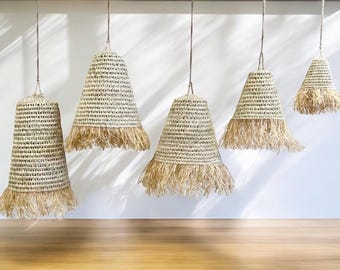 Suspensions EVA à franges en cône en feuilles de palmier