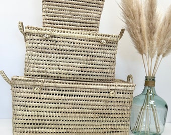 Trio of wicker storage trunks, trio of palm leaf toy chests 80cm + 60cm + 40cm, storage chests