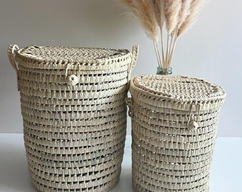 Wicker laundry basket