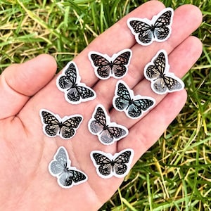 Niedliche Mini Monarch wasserdichte Schmetterlingsaufkleber, ästhetische kleine Schmetterlinge, winzige Aufkleber für Wasserflaschen, Schmetterlingsgeschenke